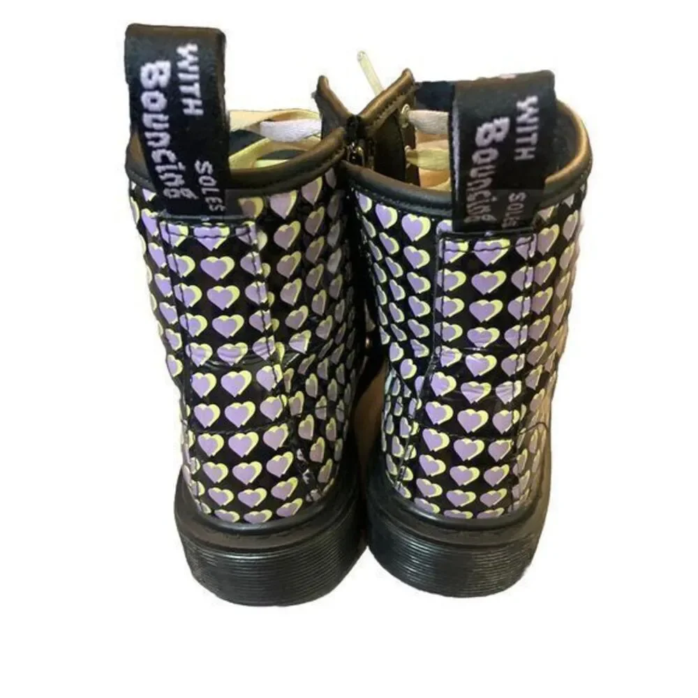 dr martens 1460 Boots Jr Size 13‎ PATENT HEART PRINTED LACE UP Docs